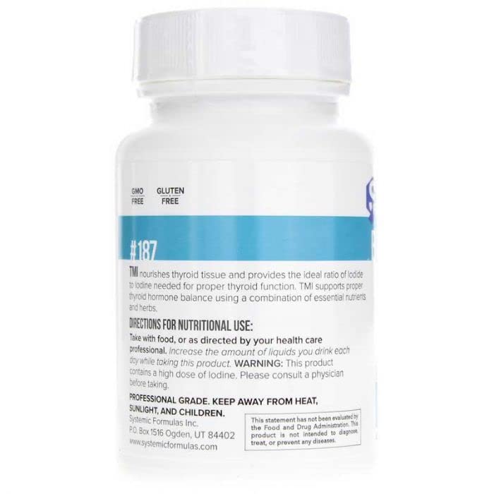 Bio Nutrient frasco junto a accesorios cotidianos para integrar en la rutina diaria