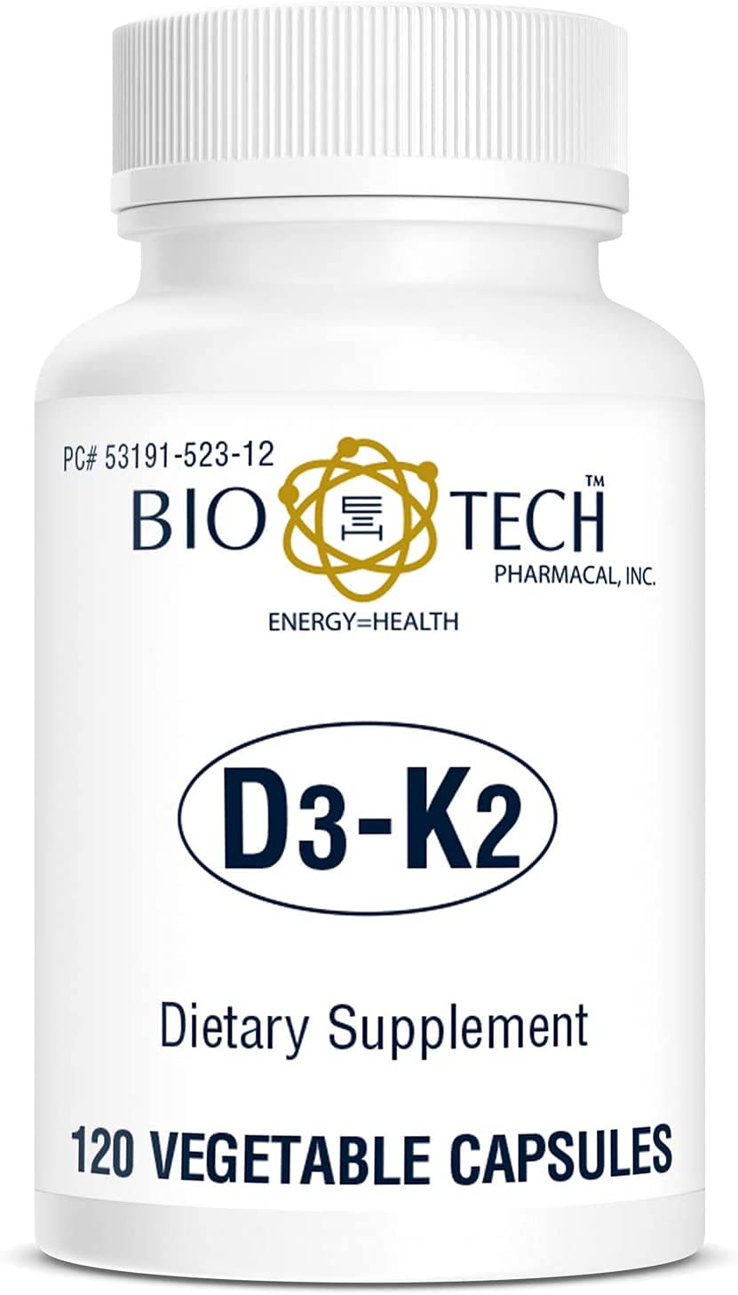 Bio-Tech D3-K2 primer plano de cápsula vegetal resalta textura y pureza