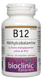 Bioclinic Naturals pastilla en mano mostrando tamaño práctico para llevar