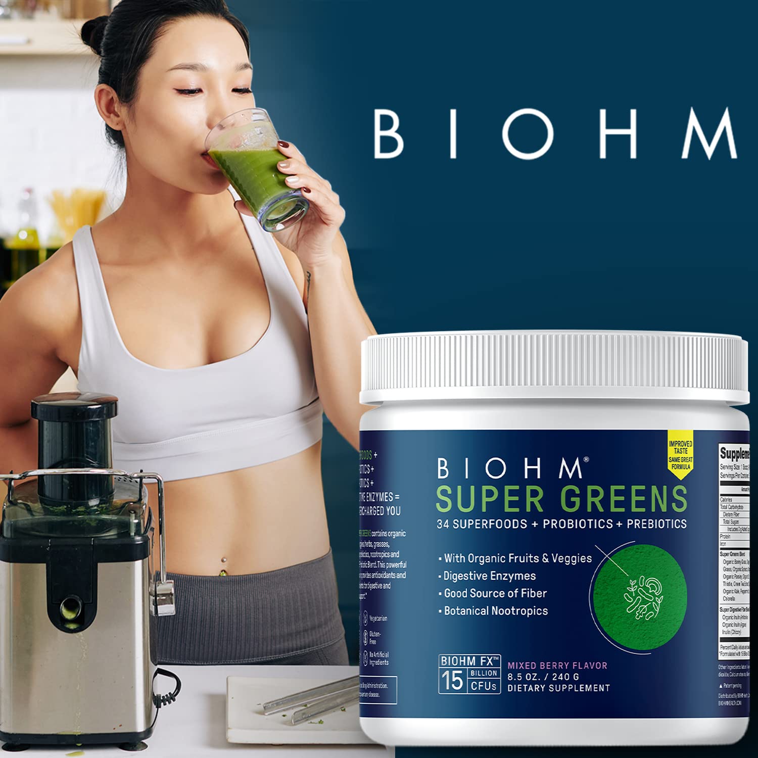 escena de estilo de vida con BIOHM Super Greens en cocina, incorporación diaria