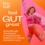 Bio‑Kult frasco en encimera de cocina sugiriendo uso diario práctico