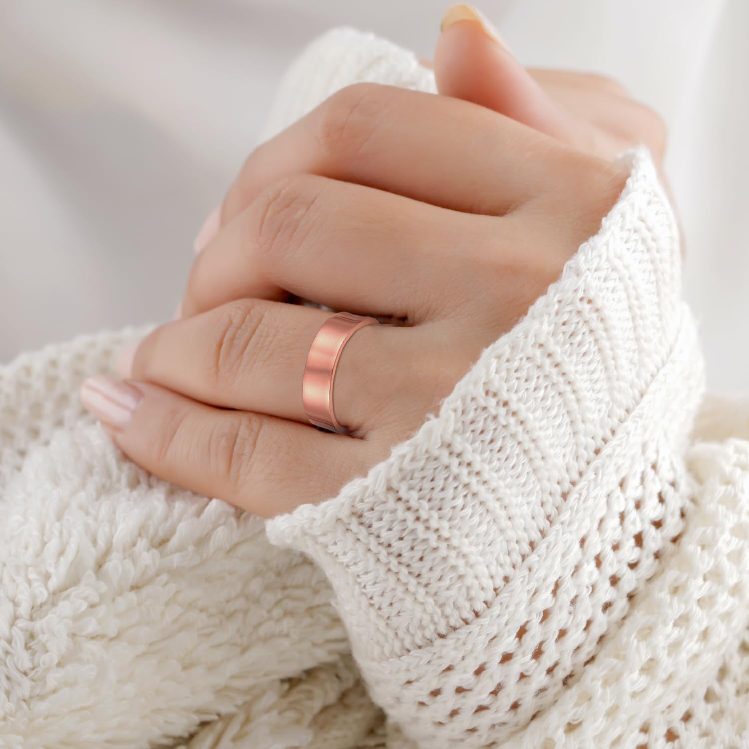BioMag comparación de tamaño del anillo junto a una regla para referencia