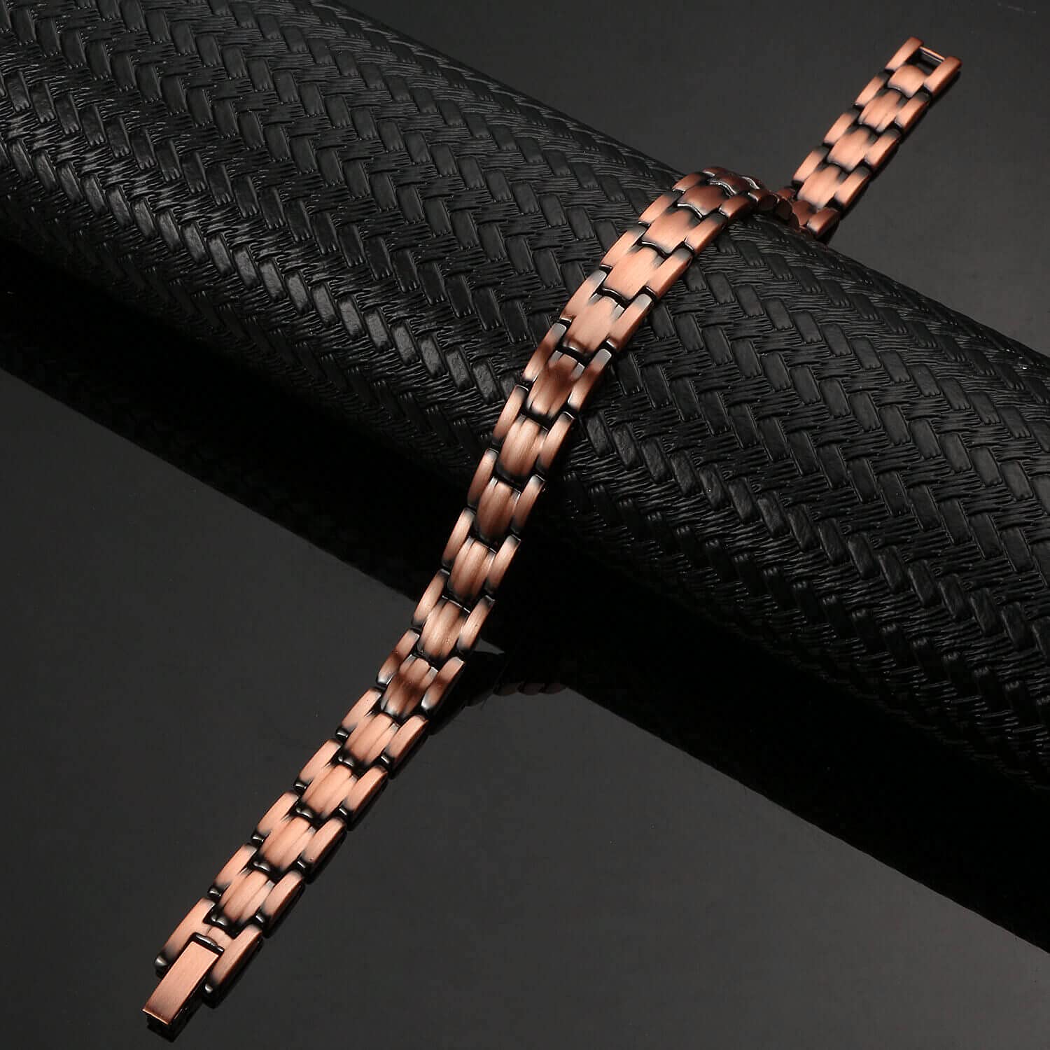 BioMag tobillera dentro de estuche elegante, opción ideal para regalo