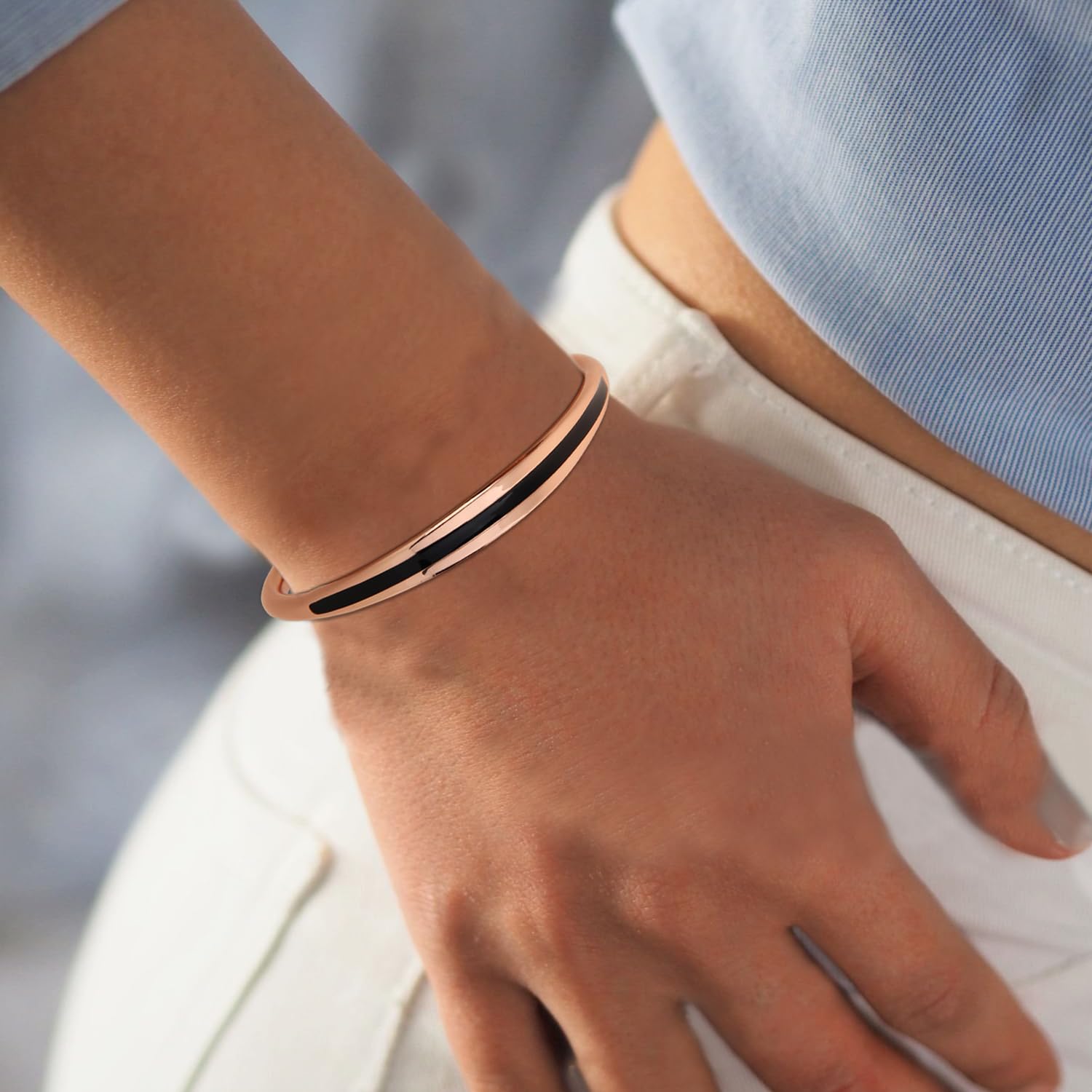 BioMag pulsera en muñeca para ver ajuste y aspecto diario