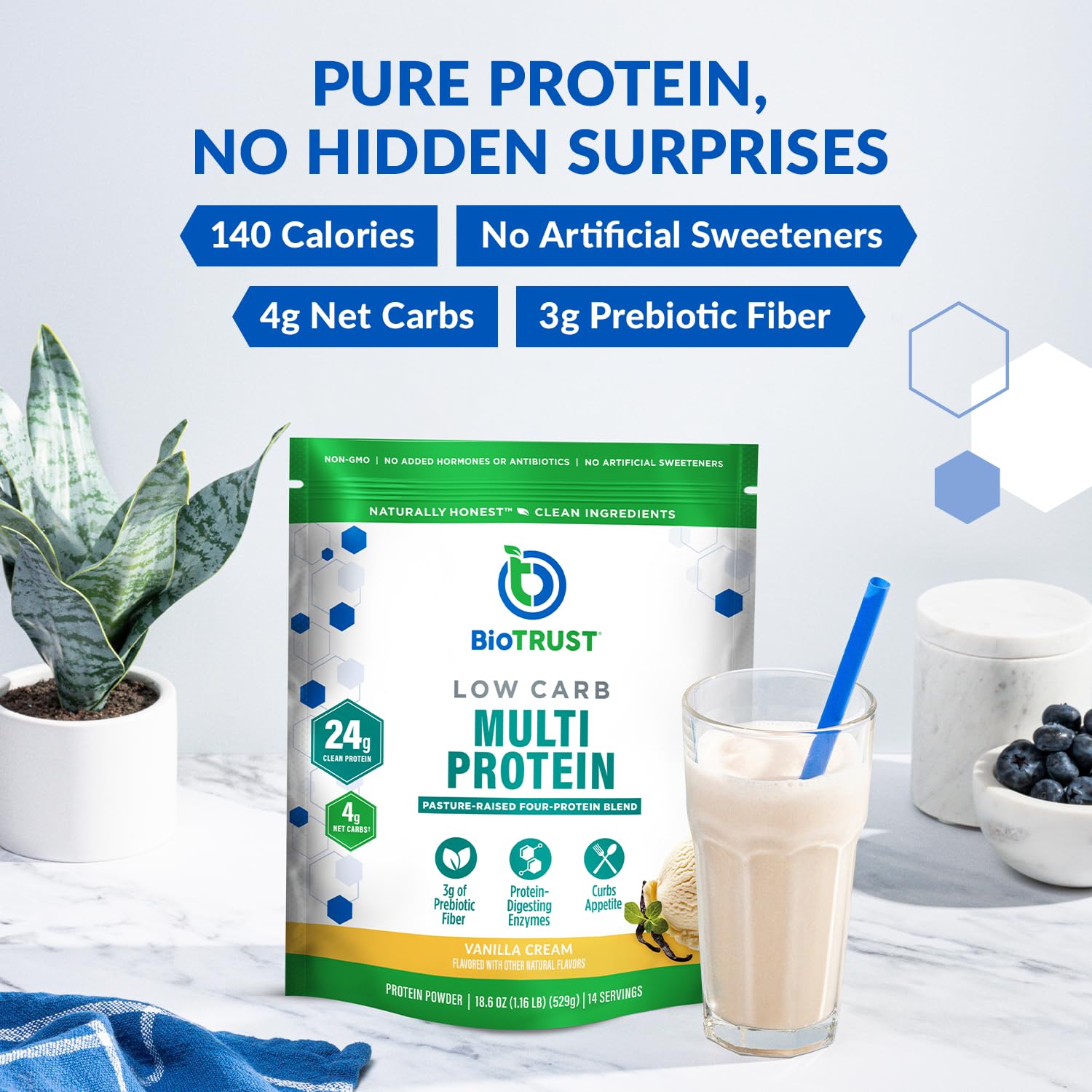 BioTrust batido de vainilla preparado en vaso, aporte proteico listo para consumir