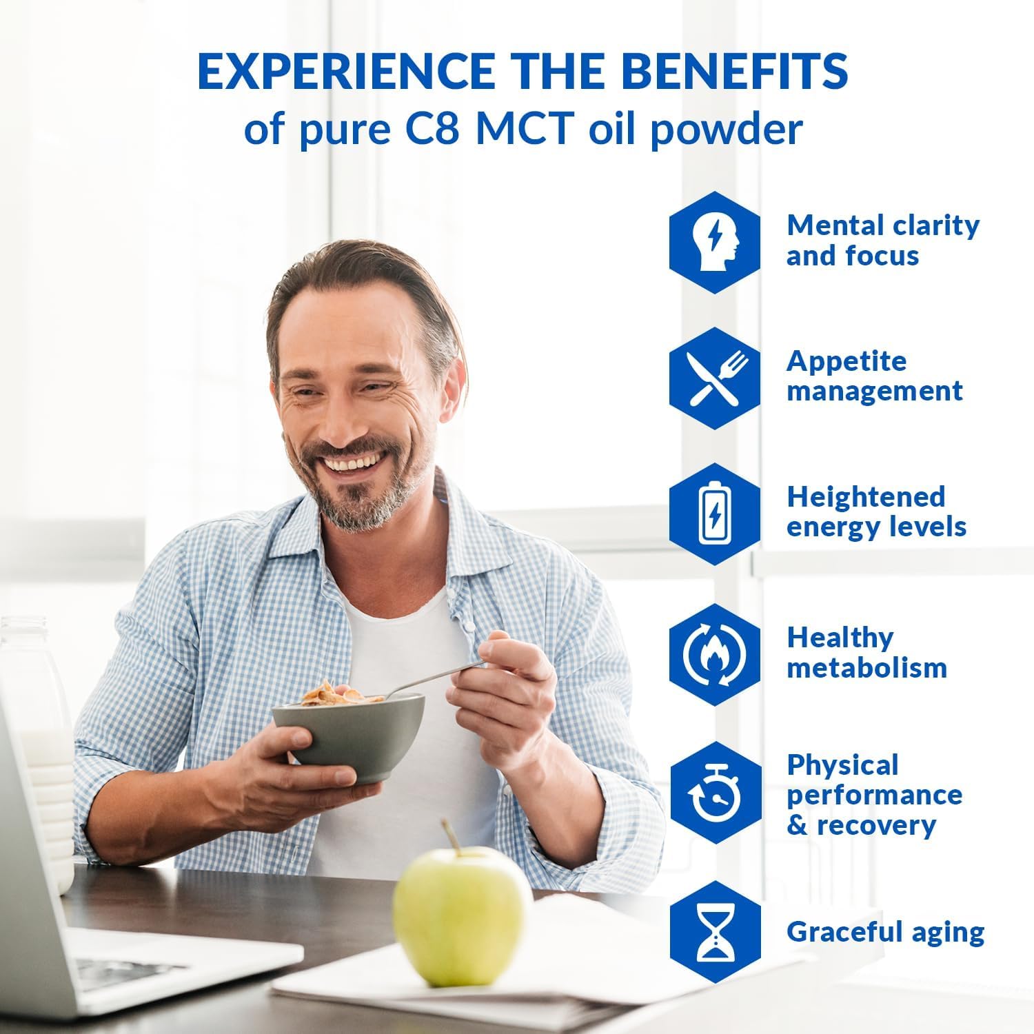 Cuchara medidora con porción de BioTrust Keto Elevate para referencia de tamaño
