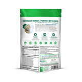 BioTrust escena de desayuno con Metabo Greens en mesa estilo de vida saludable