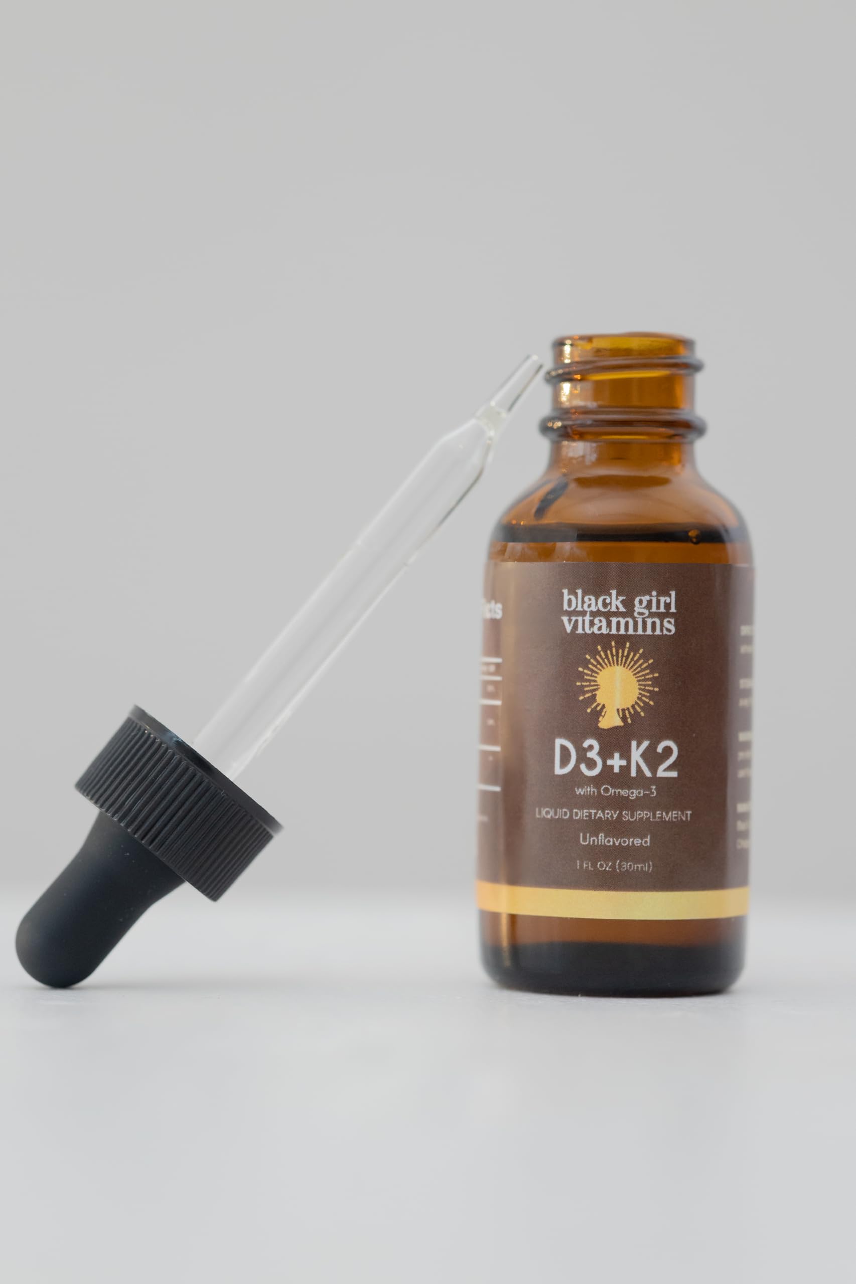 Black Girl Vitamins producto en contexto de rutina matutina, integración fácil