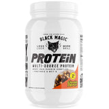 Black Magic envase frontal mostrando etiqueta y sabor Chocolate PB Puffs, atractivo visual