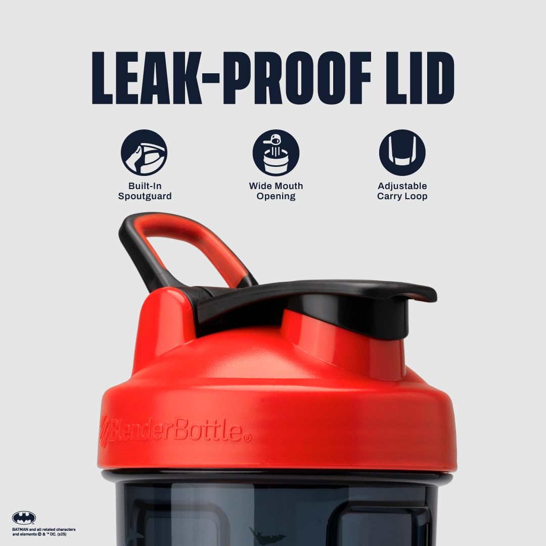 BlenderBottle DARK KNIGHT detalle de la tapa y SpoutGuard, cierre hermético seguro