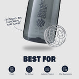 BlenderBottle boca ancha facilitando la incorporación de polvos y líquidos rápidamente