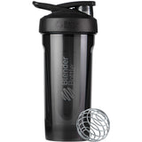 BlenderBottle Strada frontal en negro mostrando diseño y capacidad, ideal para llevar