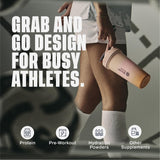 BlenderBottle Strada Sleek en uso durante entrenamiento para mantener bebidas frías