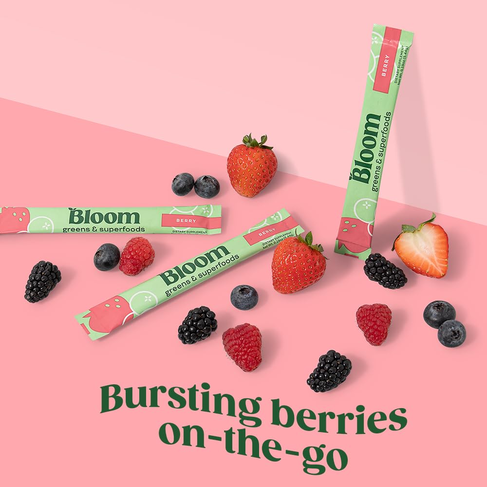 Bloom Nutrition textura del polvo verde-berry, mezcla rica en superalimentos