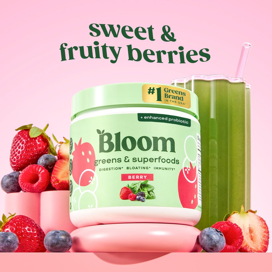 Close-up del polvo Bloom Nutrition mostrando textura fina y colores naturales, fácil de disolver