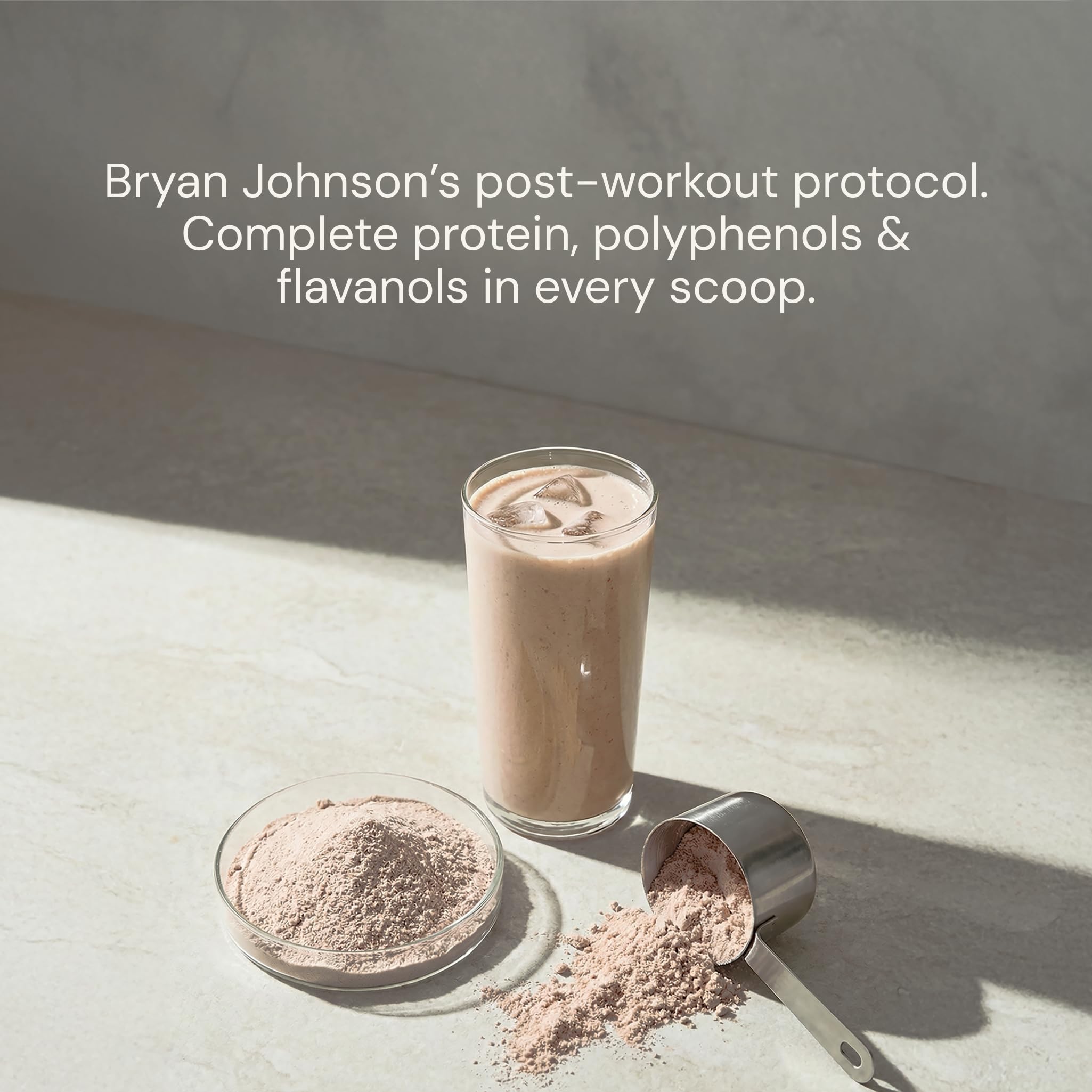 Blueprint Bryan Johnson cacao en polvo y fuentes vegetales destacando sabor natural