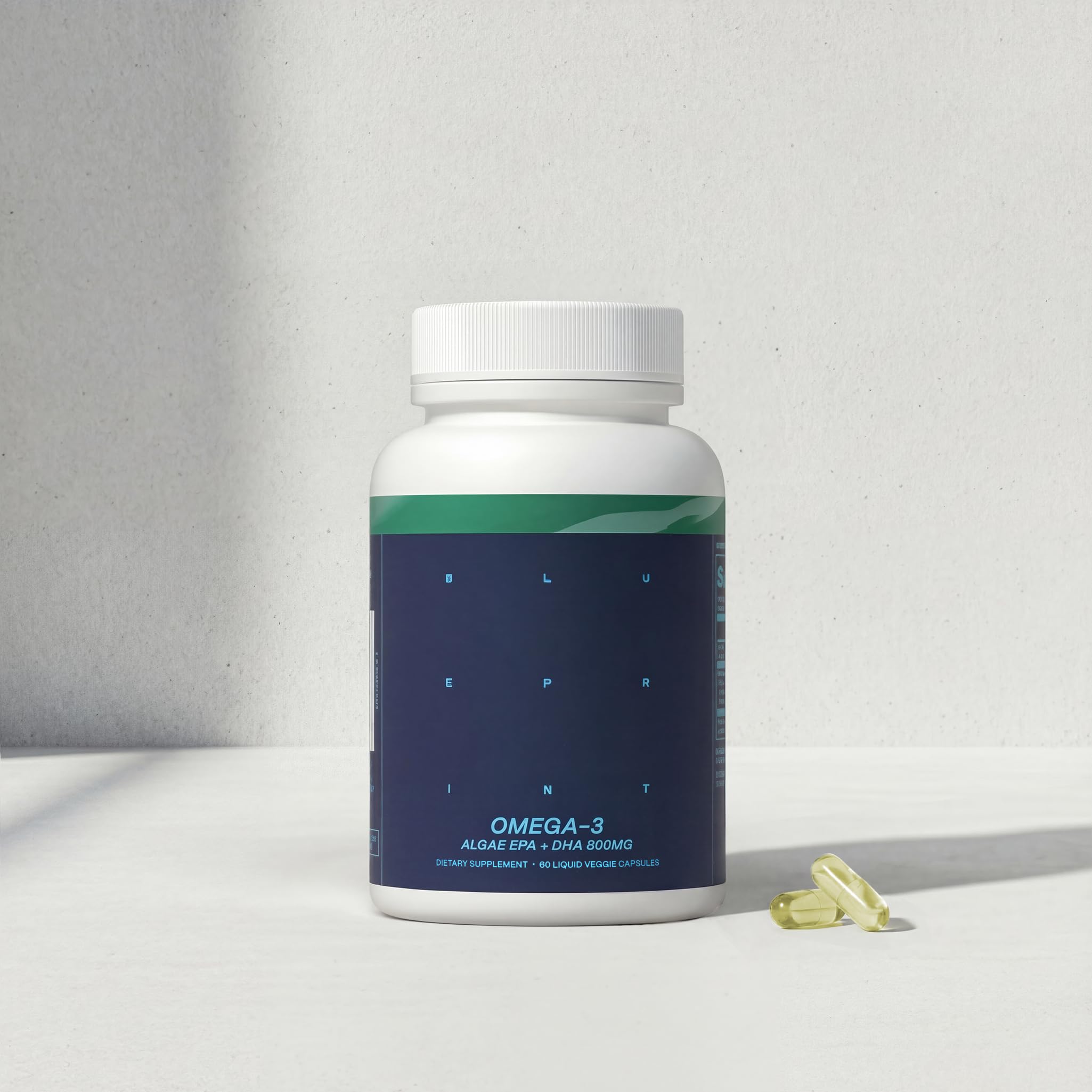 Blueprint Bryan Johnson etiqueta nutricional en primer plano con información de EPA y DHA