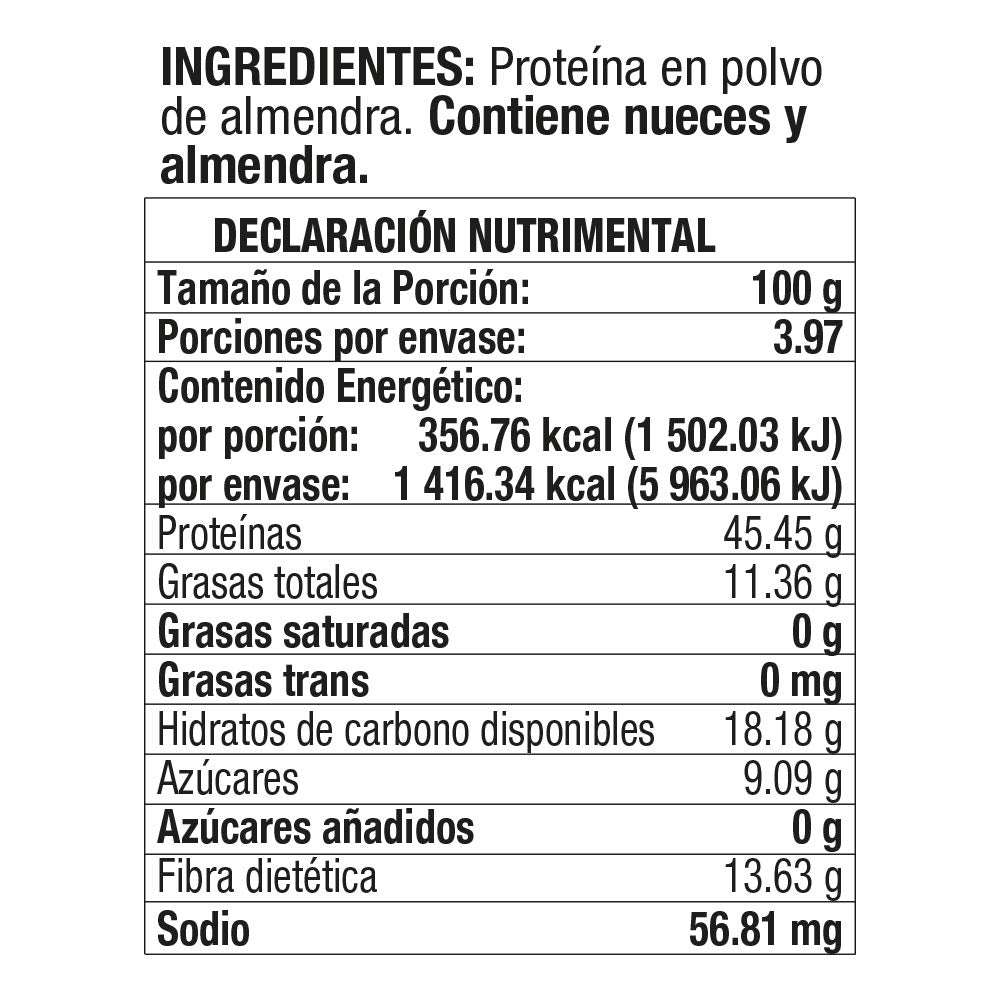 Bob's Red Mill batido en vaso con polvo mezclado, aporta proteína vegetal y cremosidad