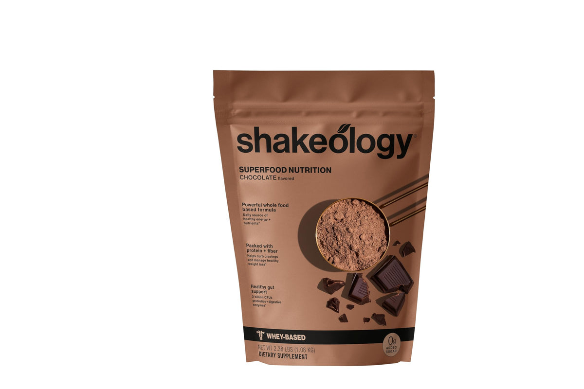 BODi Shakeology envase frontal mostrando diseño y beneficio de proteína