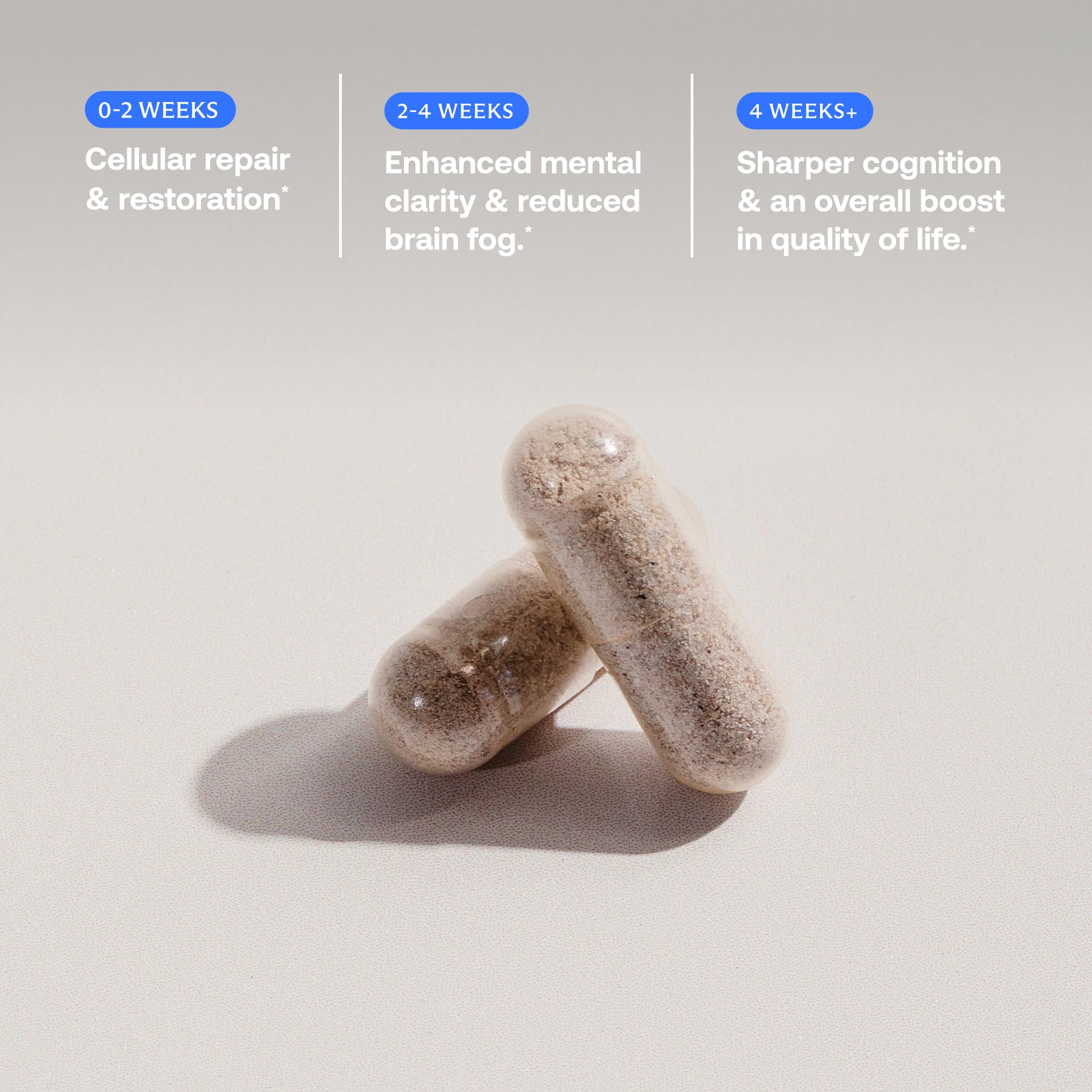 Botella de BodyBio Calm junto a una mano para comparar tamaño