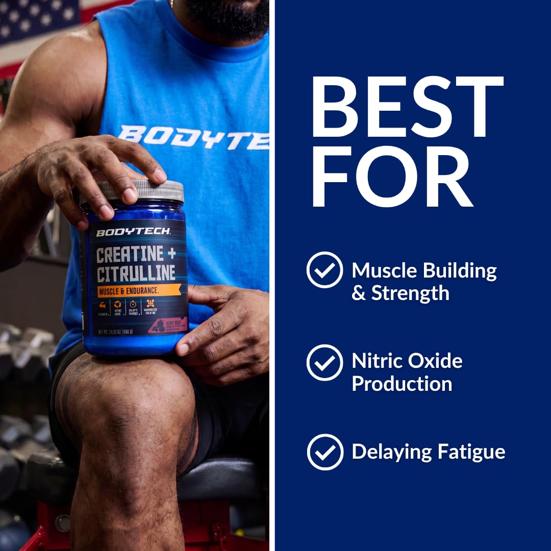 Atleta mezclando BodyTech Creatine + Citrulline antes de entrenar para mejorar rendimiento