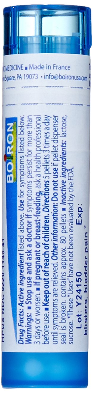 Boiron Cantharis pellets primer plano mostrando textura y facilidad