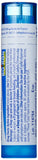 Detalle de un tubo Boiron Sulphur 30C con tapa cerrada para conservar pellets secos
