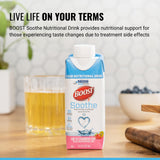 BOOST bebida translúcida en vaso mostrando textura ligera y fácil de beber