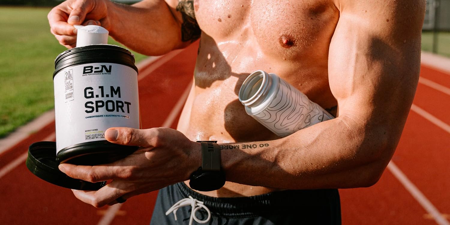 BARE PERFORMANCE NUTRITION atleta entrenando con el producto, energía y recuperación en actividad