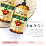 Brooklyn Botany aceite de jojoba en mano para comparar tamaño y uso práctico en cabello y piel