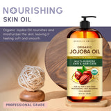 Brooklyn Botany gota de aceite de jojoba en primer plano que muestra textura ligera y absorción rápida
