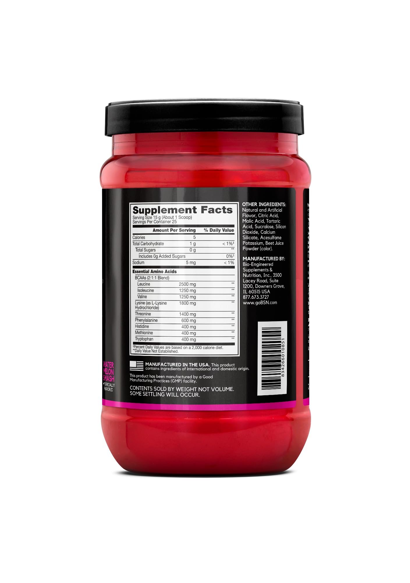 Consumidor usando BSN AMINOx EAAs en gimnasio, destaca apoyo a resistencia y recuperación
