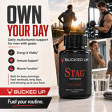 Bucked Up en entorno deportivo con hombre activo, ilustra uso en estilo de vida