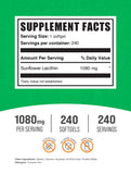 BulkSupplements close-up de una softgel mostrando textura y fácil deglución
