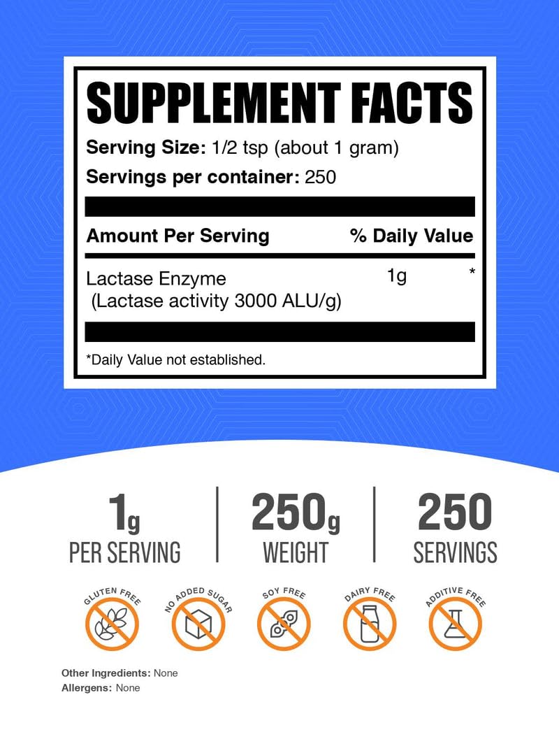 BulkSupplements polvo de lactasa en primer plano textura fina y fácil mezcla