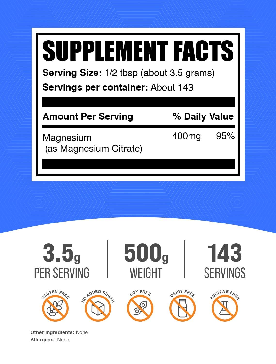 BulkSupplements textura del polvo de magnesio citrato en primer plano, fácil mezcla