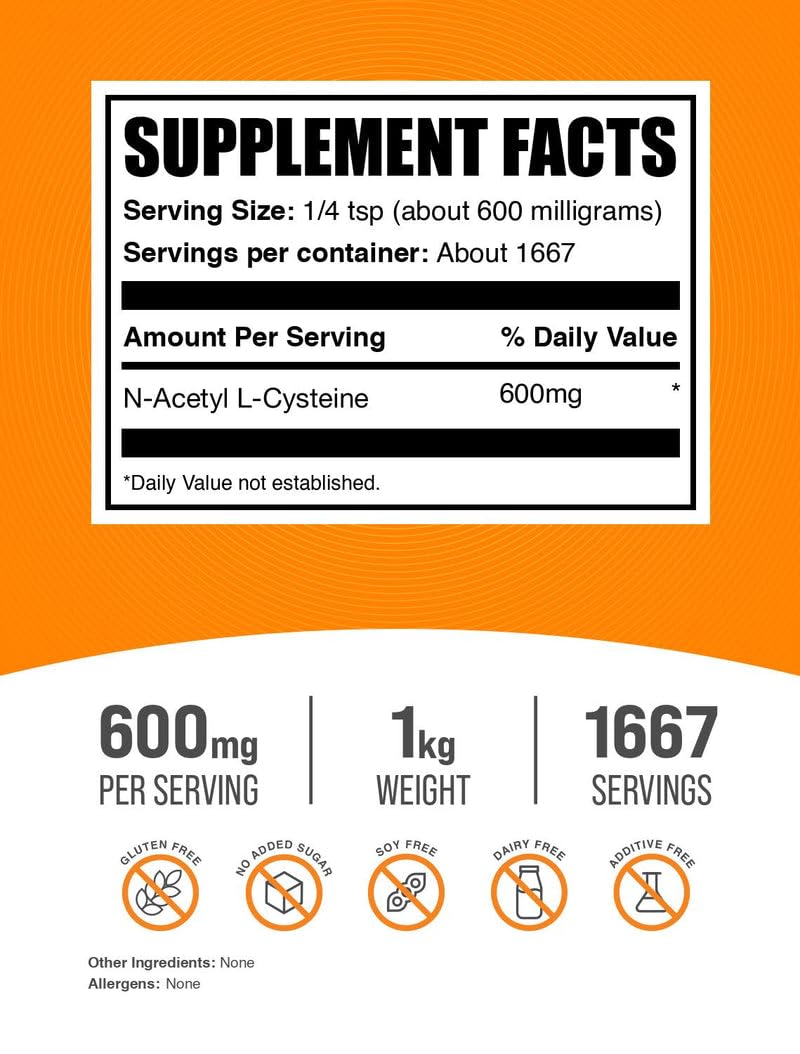 BulkSupplements primer plano de la textura del polvo NAC para ver pureza y facilidad de mezcla