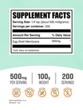 BulkSupplements primer plano del polvo fino que facilita mezcla y disolución