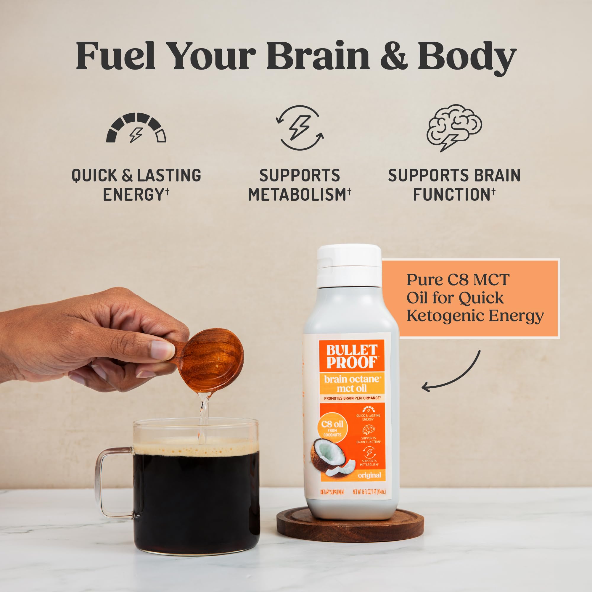 Bulletproof aceite MCT mezclado en café para energía rápida sin sabor