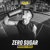 Deportista con C4 antes del entrenamiento para energía y enfoque