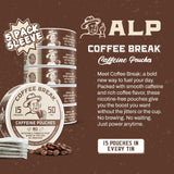 Caffeine Break en mano para comparar tamaño y transporte sencillo