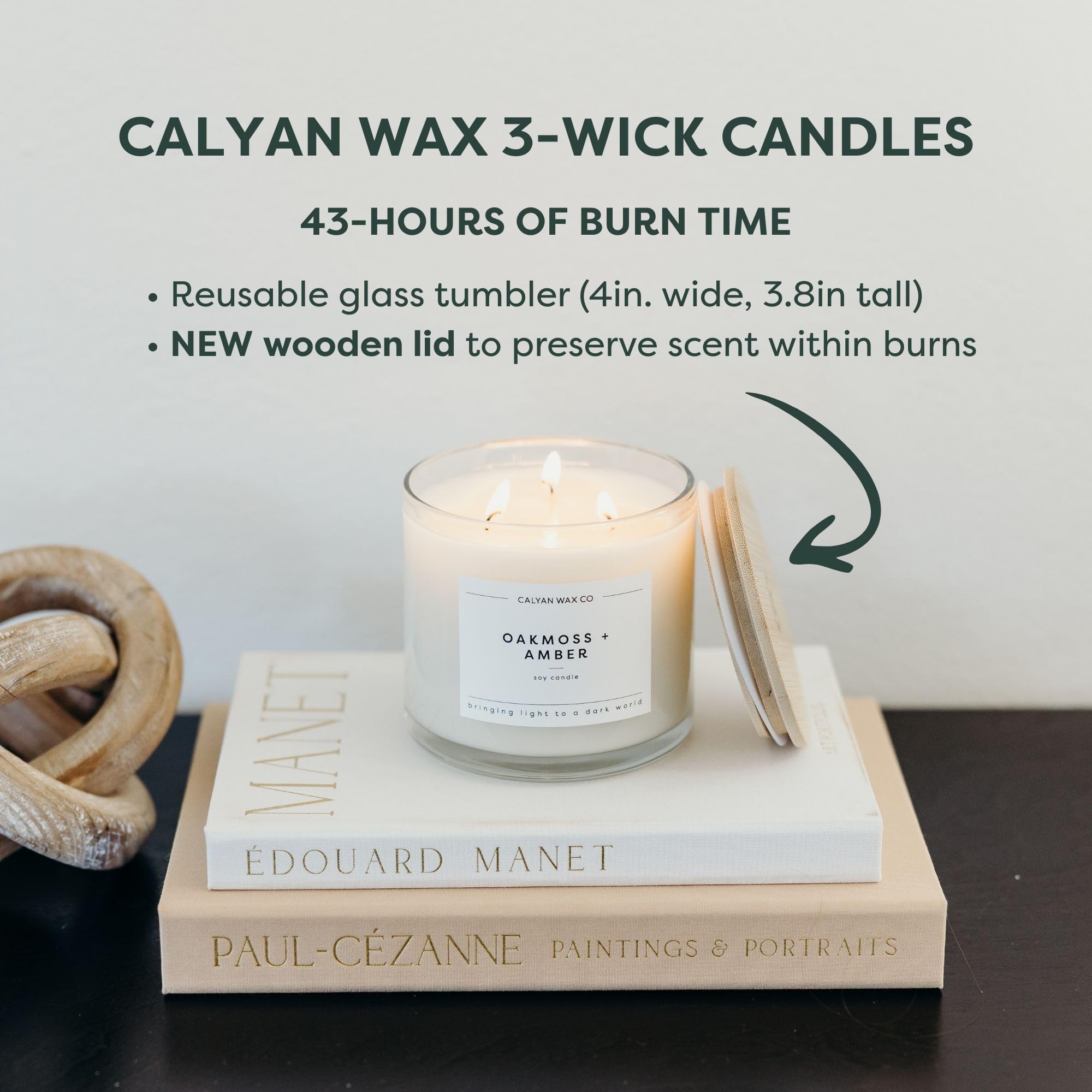 Calyan Wax Co. etiqueta con información del producto y compromiso social visible