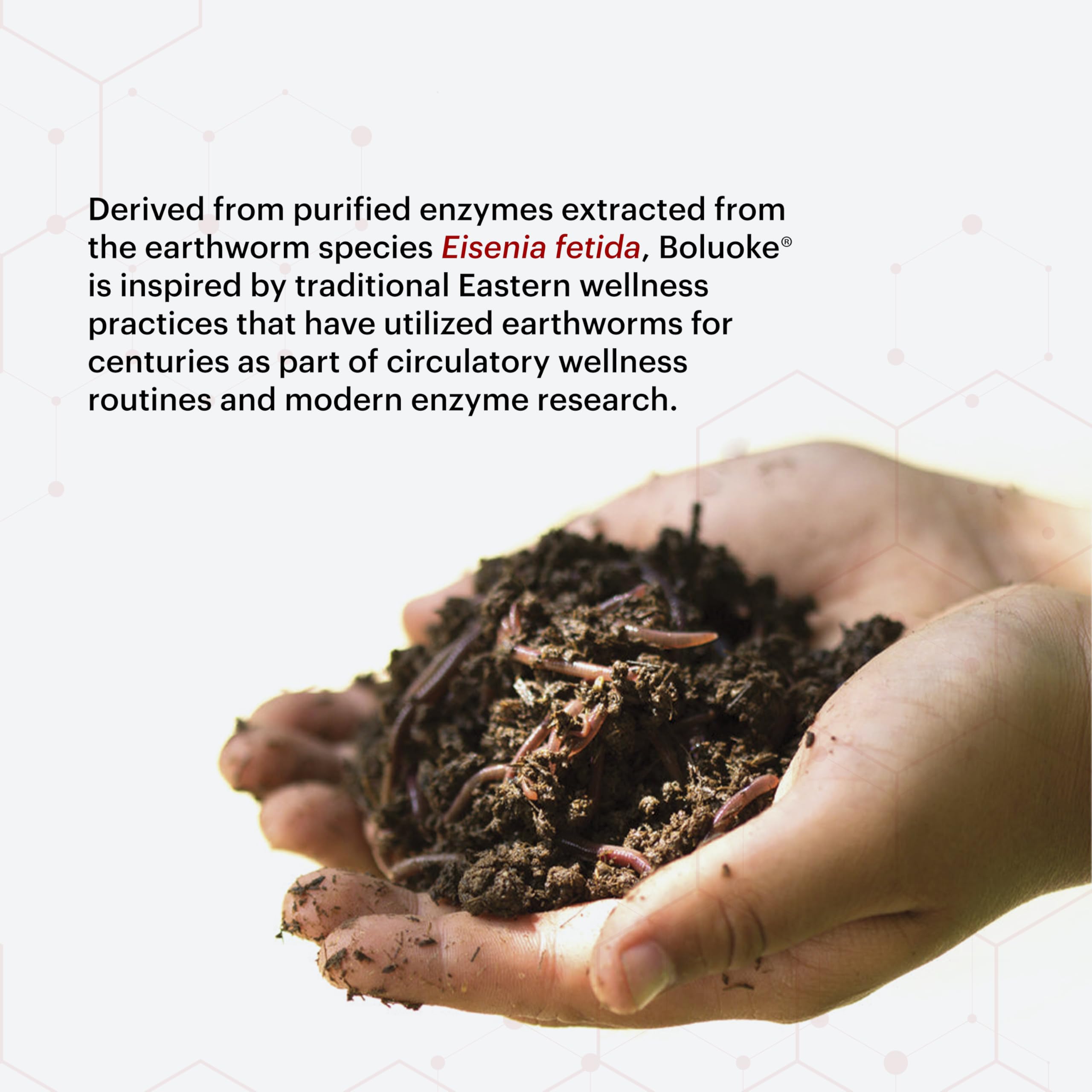Canada RNA cápsulas en mano para demostrar tamaño y conveniencia