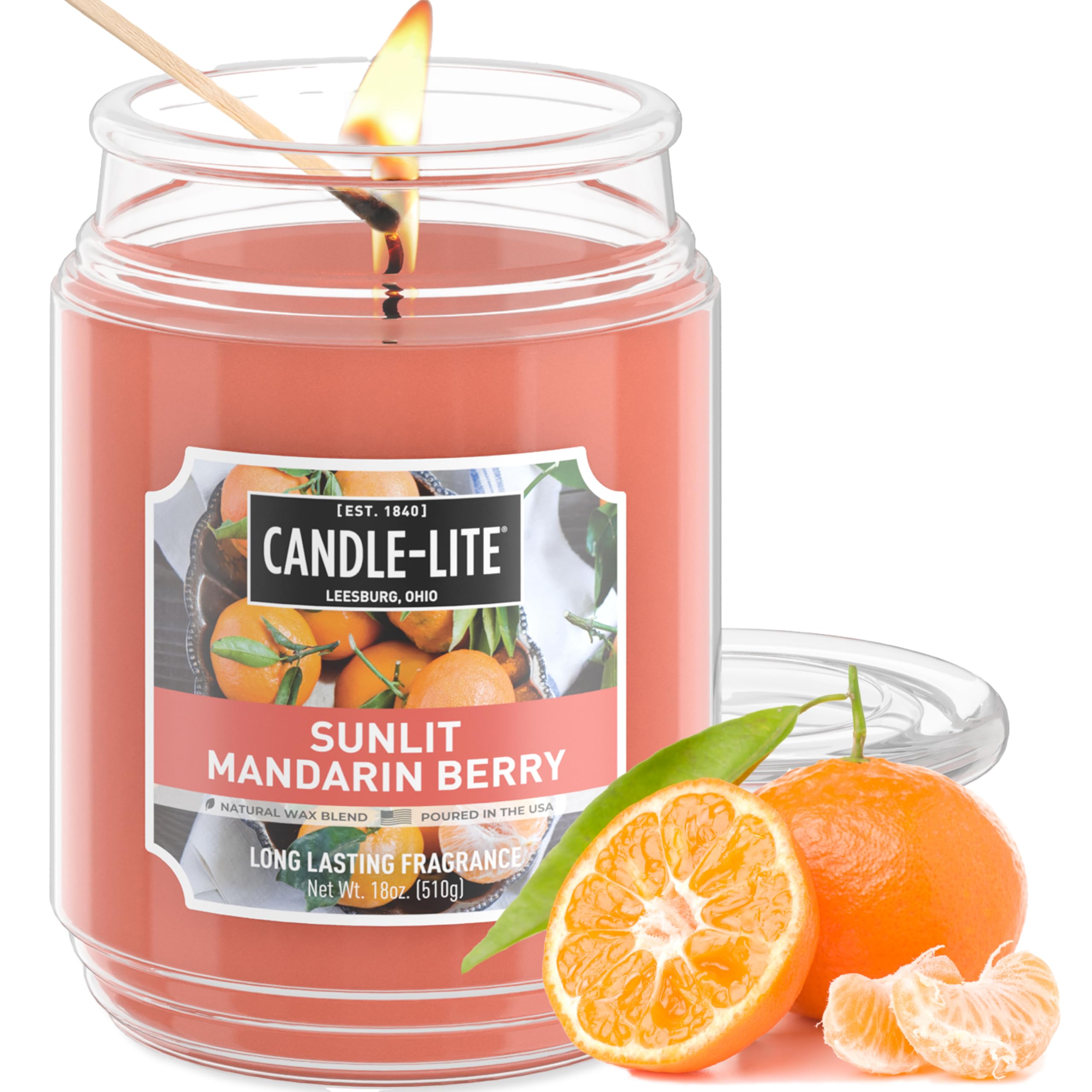 CANDLE-LITE vela Sunlit Mandarin Berry vista frontal con jarra, aporta aroma inmediato