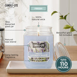 CANDLE-LITE textura de cera lila enfocada, destaca calidad de combustión