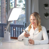 Carex panel LED sin parpadeo que ofrece iluminación cómoda y uniforme