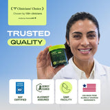 Cata-Kor cápsula junto a medida para comparar tamaño y dosificación