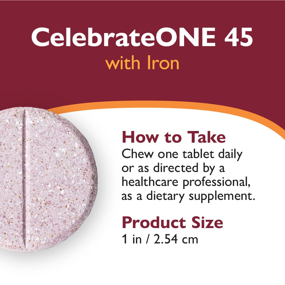 CelebrateONE 45 junto a monedas para comparar tamaño y confirmar formato masticable compacto