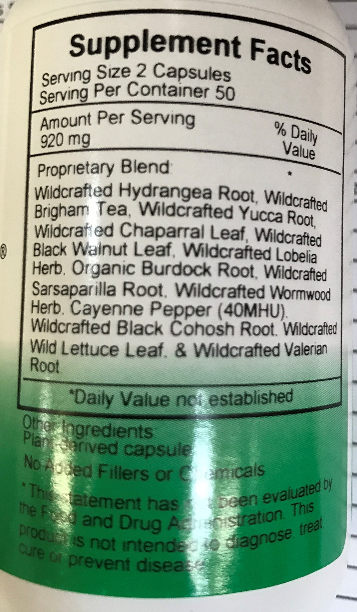 Frasco de Christopher's Original Formulas en mano para comparar tamaño y dosis práctica