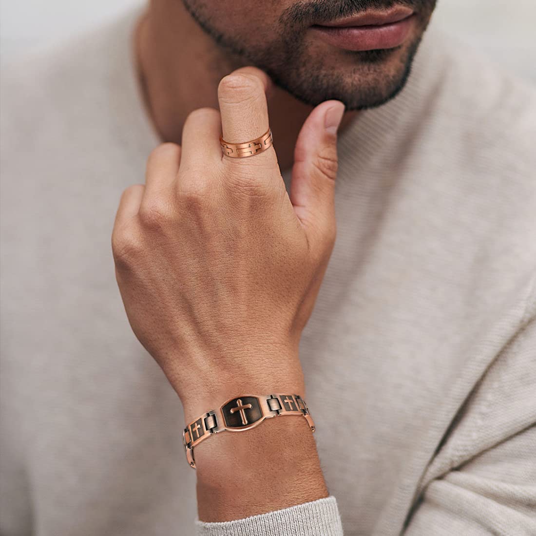 Cigmag set empacado mostrando pulsera y anillo listos para obsequio